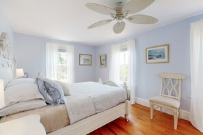 4 Schlafzimmer, Bügeleisen/Bügelbrett, Internetzugang, Bettwäsche