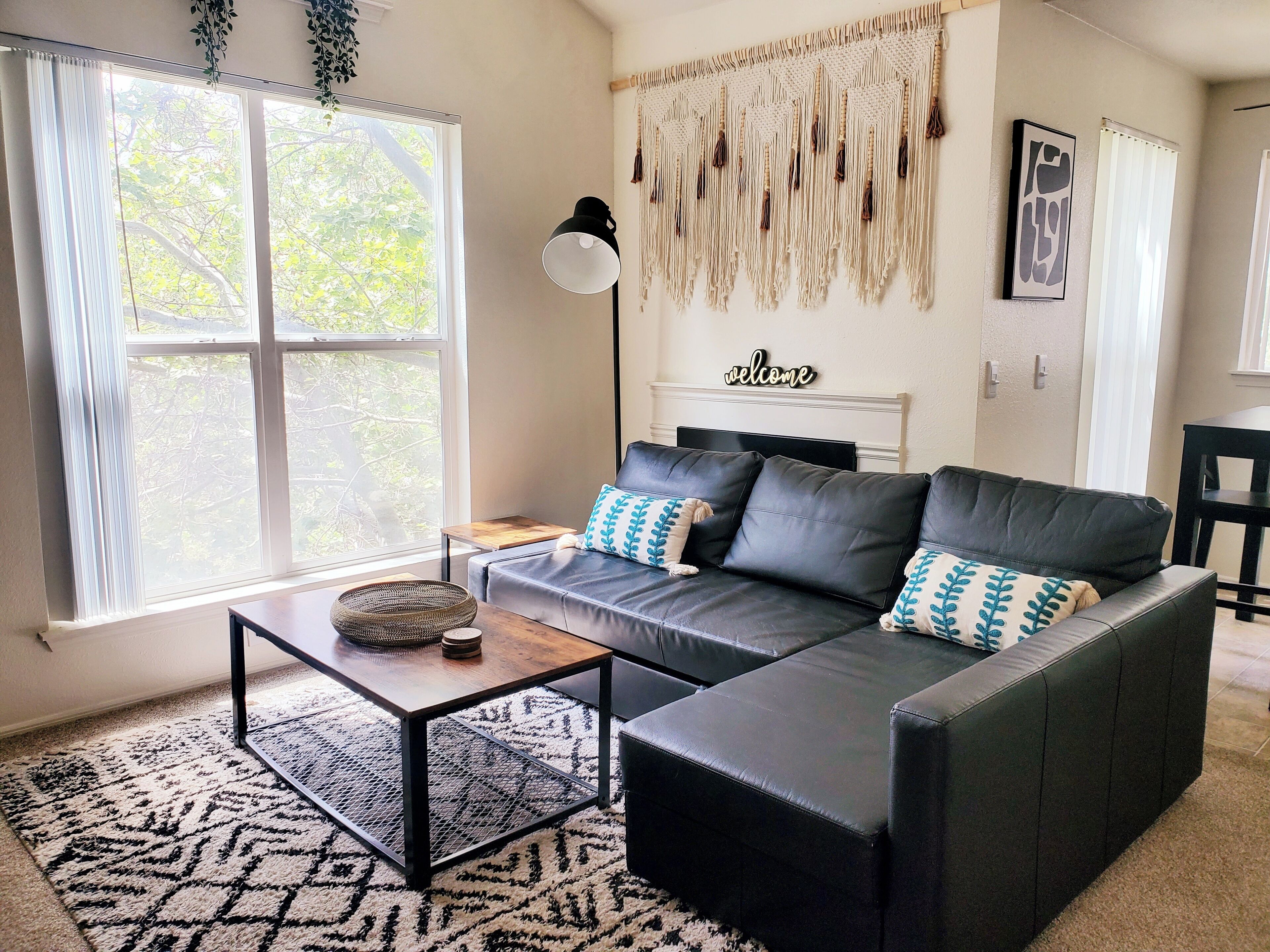 Cozy 2-bedroom apartment with hot tub & pool in charming Sandy