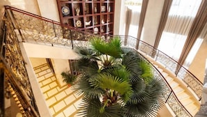 Interior - Days Hotel by Wyndham Suixian Shennong (Sui County)