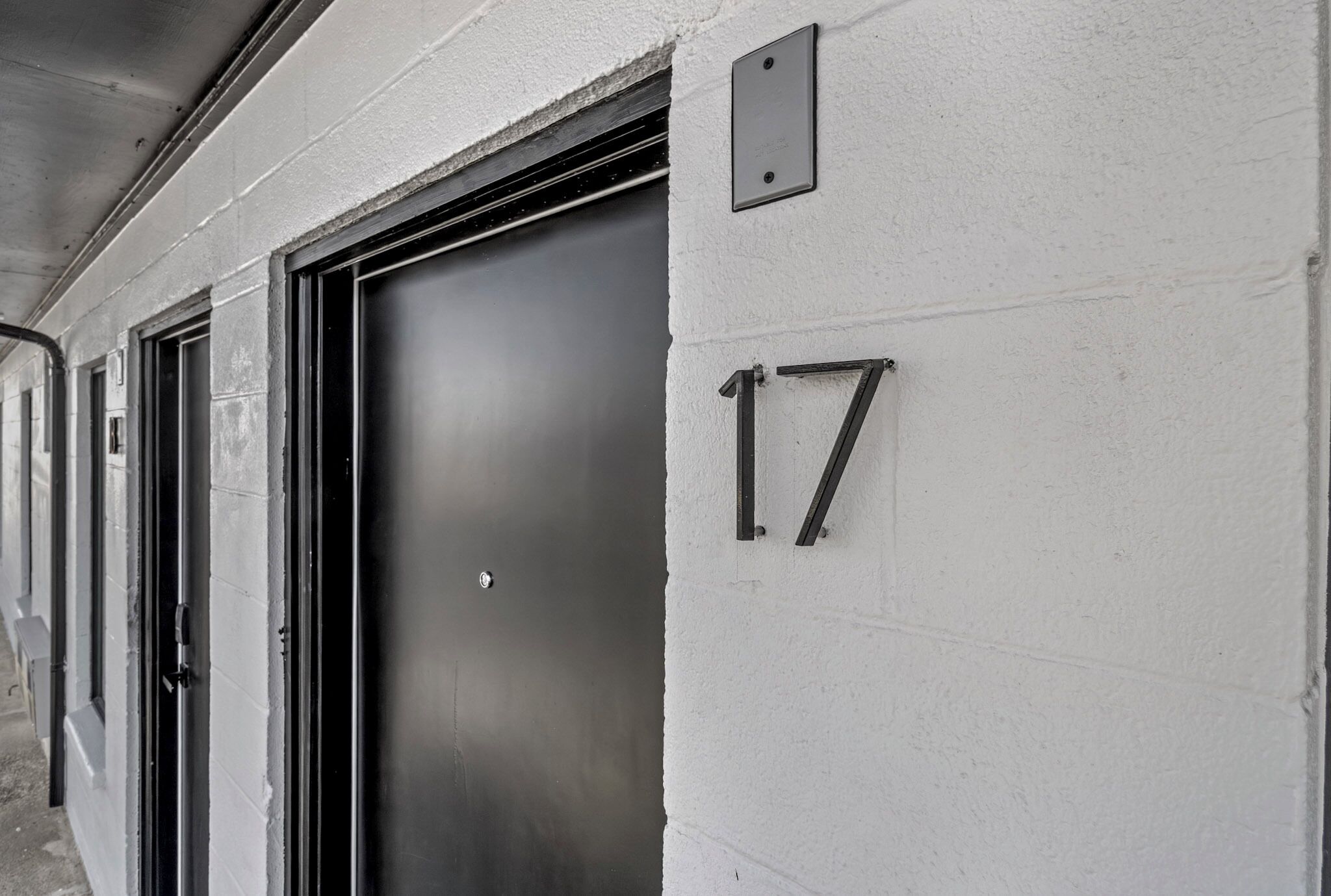 Studio Apartment #17