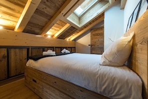3 bedrooms