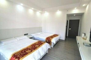 Room - Yangshuo Huayuan Hotel (20 yuan Renminbi Scenic Area) (Yangshuo)