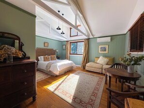 5 Schlafzimmer, Bügeleisen/Bügelbrett, kostenloses WLAN, Bettwäsche