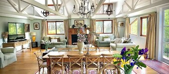 The Grange Berrima - The Ultimate Rural Retreat. Sleeps up to 13.