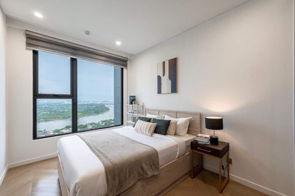 Apartamento, 2 quartos | Roupas de cama premium, frigobar, escrivaninha