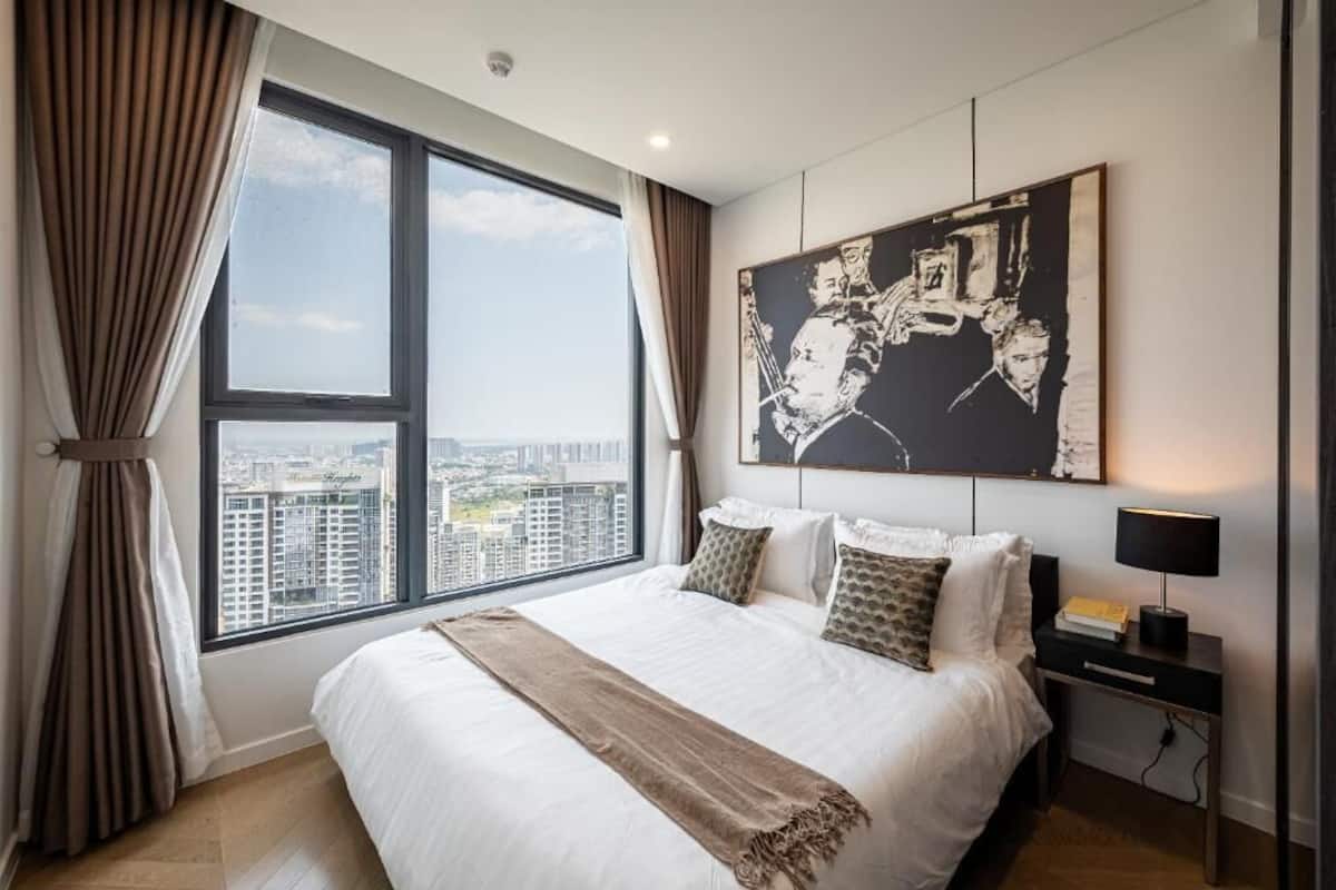Apartamento, 3 quartos | Roupas de cama premium, frigobar, escrivaninha