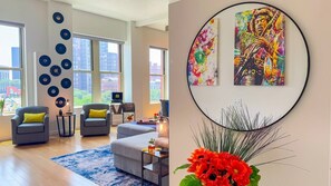 Condo, 2 Bedrooms | Interior