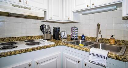 Charming duplex with private beach access - Manasota Key - Island Breeze 15