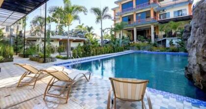 Grand Valonia Hotel Cafe & Park Jember