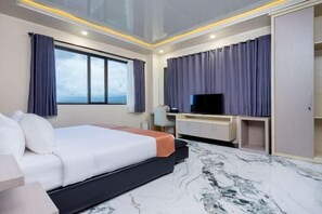 Room - Grand Valonia Hotel Cafe & Park Jember (Sumbersari)