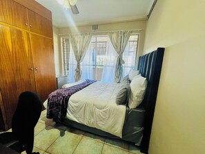 1 Schlafzimmer, Bügeleisen/Bügelbrett, Internetzugang