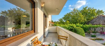 Cesar\'s Karst Apartments