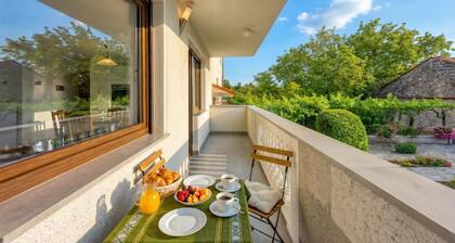 Cesar\'s Karst Apartments