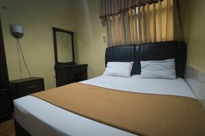 Room - Hotel Simpang Lima Semarang (South Semarang)