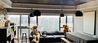 Bonjour Youth Hostel