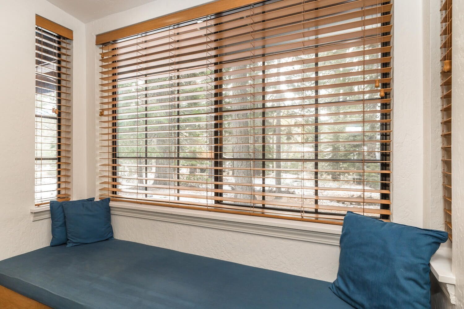 Deluxe Studio Suite, Multiple Beds, Refrigerator & Microwave, Ground Floor | View from room