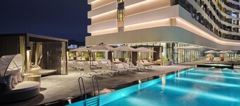 Lotte Hotel & Resort Gimhae