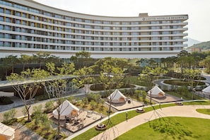 Exterior - Lotte Hotel & Resort Gimhae (Gimhae)