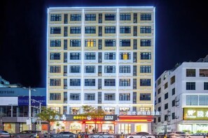 Exterior - New World Holiday Hotel (Lingshui City) (Lingshui)