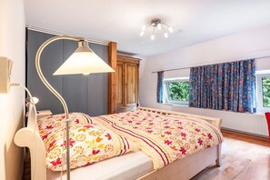 2 habitaciones, wifi gratis y ropa de cama 