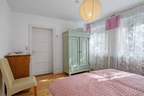 1 soverom, wi-fi (inkludert) og sengetøy