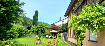 Studio Apartment 'Ferienwohnung Wyss' with Mountain View, Private Garden and Wi-Fi