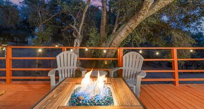 Big Backyard with games, hot tub, Firepit, Deck, Views