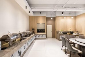 Restaurant - Mai Peng Hotel (Qingguo Lane, Changzhou Railway Station) (Changzhou)