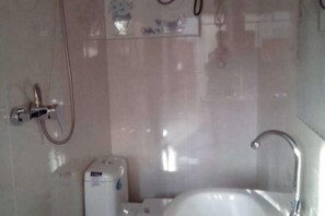 Unclassified image, 4 of 10, button - Changbai Mountain Zexi Family Hostel (Antu)