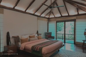 3 bedrooms, iron/ironing board, WiFi, bed sheets - ESTATE PLAVU
 (Kalpetta)