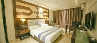 靖遠鵬萬商務飯店