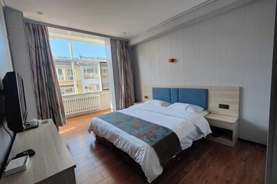 Duolun Huidu Hotel