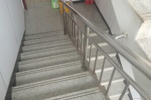 Unclassified image, 2 of 9, button - Duolun Huidu Hotel (Duolun)