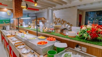 Daily buffet breakfast (IDR 120000 per person)