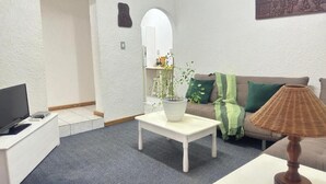 Interior - Room-busa House One Bedroom Unit (Mbombela)