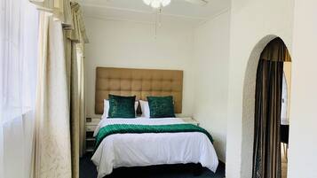 Room, 1 Bedroom, Smoking, Patio | 1 bedroom