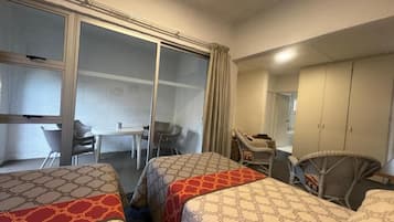 Room, 1 Bedroom, Smoking, Patio | 1 bedroom