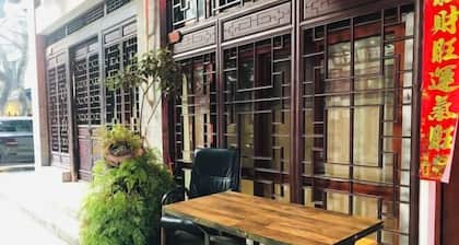 Chuxiong Xuxin Inn
