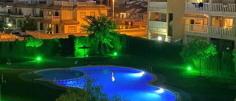 Utomhuspool