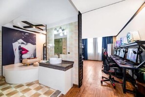 Kamar