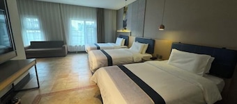 Ease Hotel (Shenyang Changjiang North Street Beiling Park Branch)