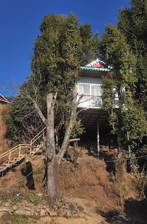 Fachada de la propiedad