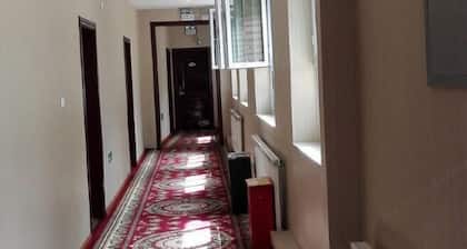 Xinyuan Jingyi Hotel