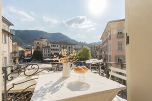 Apartment | 2 bedrooms - Linda Apartment 2 in Como (Como)