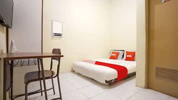 Deluxe Double Room | Free WiFi, bed sheets