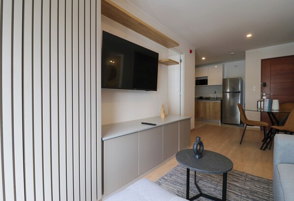 Fernseher, Arbeitsbereiche