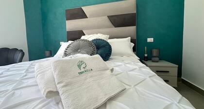 Emerella Luxury Suites-Siderno Lungomare
