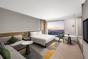 セーフティボックス (室内)、遮光カーテン、WiFi (無料)、ベッドシーツ