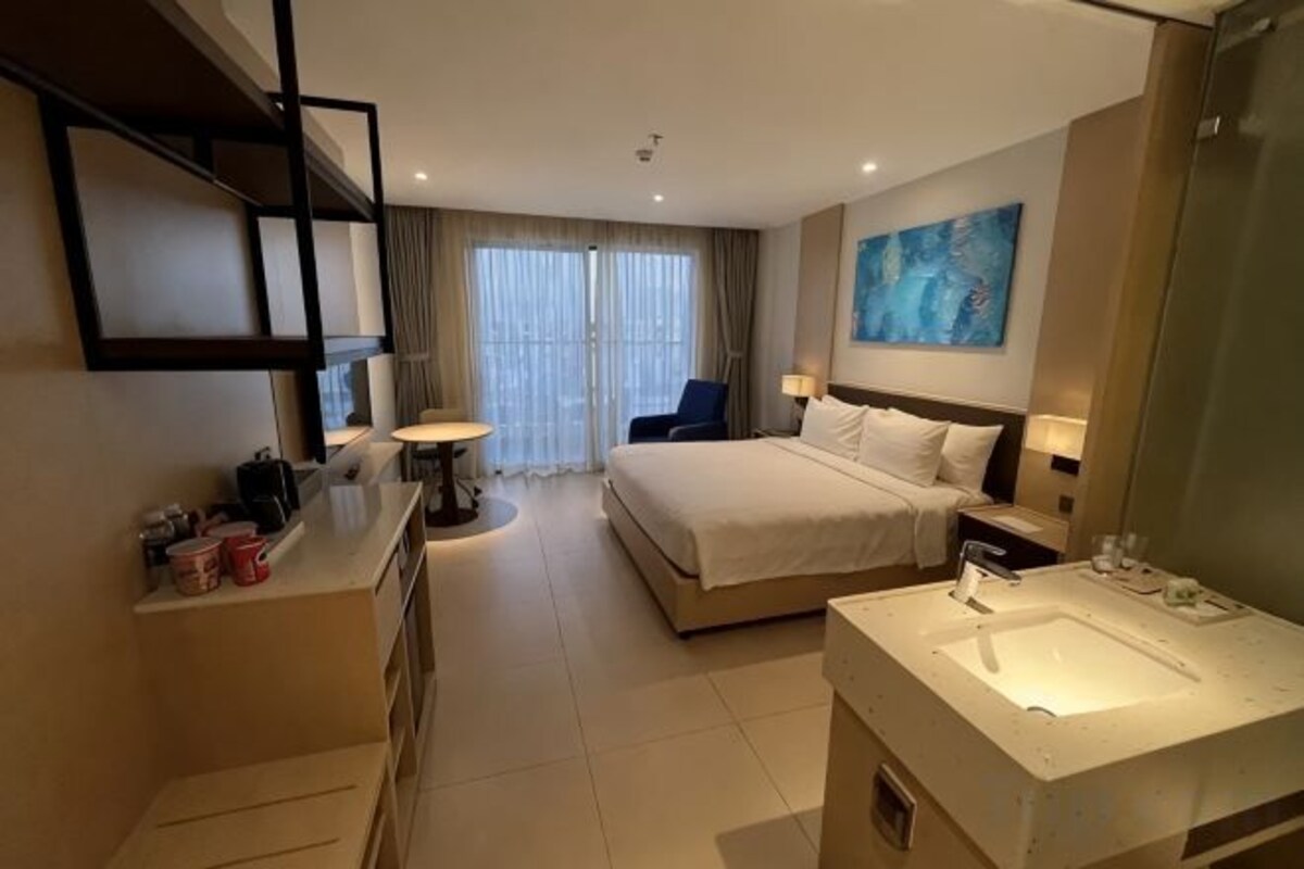 Premium bedding, pillow-top beds, desk, soundproofing