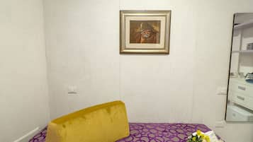 Studio | 2 bedrooms